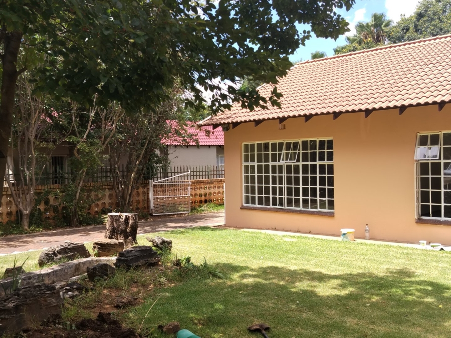 5 Bedroom Property for Sale in Flamwood North West